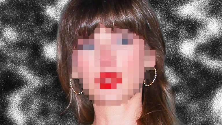 TaylorSwiftDeepFakes_1080x1080.jpg
